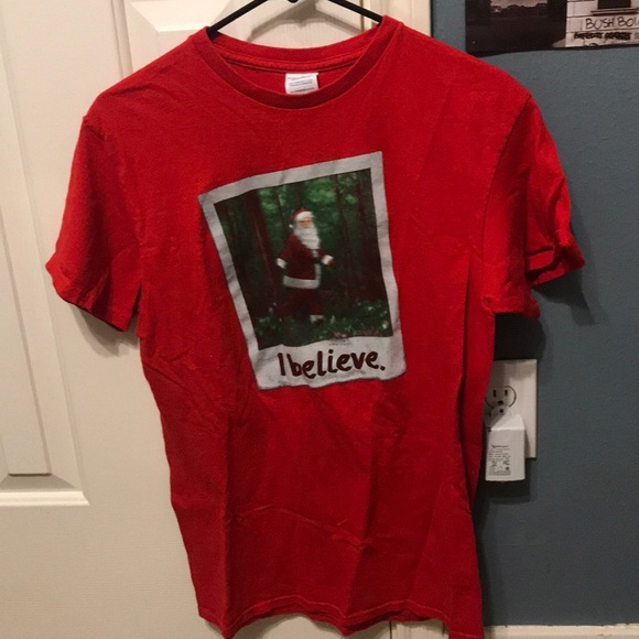 I Believe Christmas Tee - Picture 1 of 4